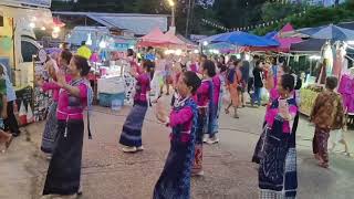 บายศรีหลวง#โดย..สาวเมืองเรืองแสง  ช่องเม็ก