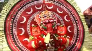 Kundor Chamundi Theyyam (www.travelkannur.com)