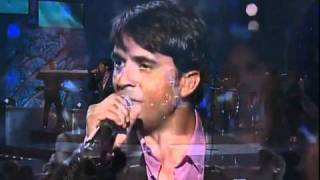 Luis Fonsi - Aunque estes EN VIVO video Original video 2010