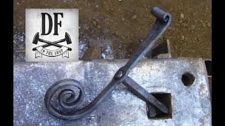 Blacksmithing For Beginners - Shutter Dog