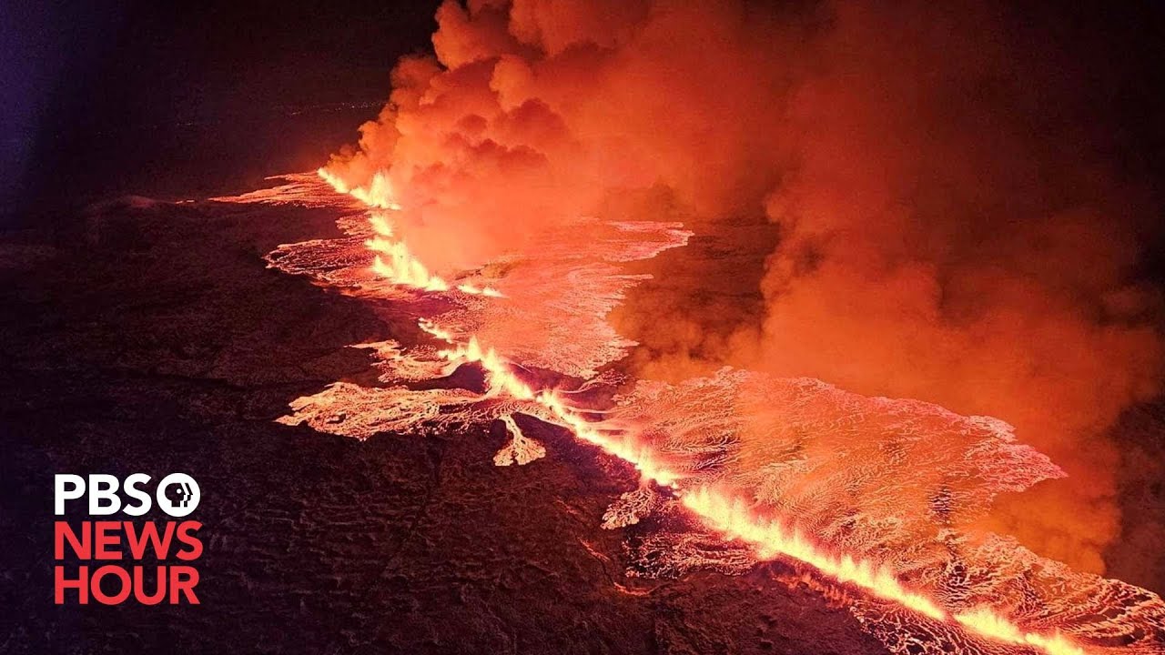 WATCH LIVE: Lava Flows From An Erupting Fagradalsfjall Volcano In ...