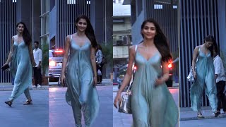 Pooja Hegde Wearing Very Skinny Gown And looks Very $EXY With This Dress