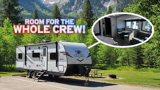 A 30-Foot Travel Trailer That Sleeps 10? 2026 Jayco Jay Flight SLX 261BHSW | RV Review