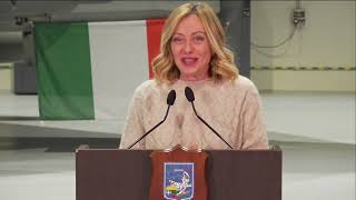 GLI AUGURI DI GIORGIA MELONI AL CONTINGENTE ITALIANO IN LITUANIA (ŠIAULIAI)