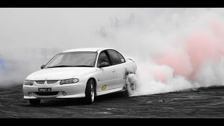 SMOKEYAZ AT BURNOUT MANIA 2016