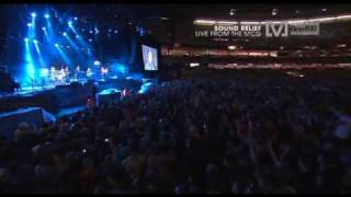 hunters and collectors - throw your arms around me    sound relief live