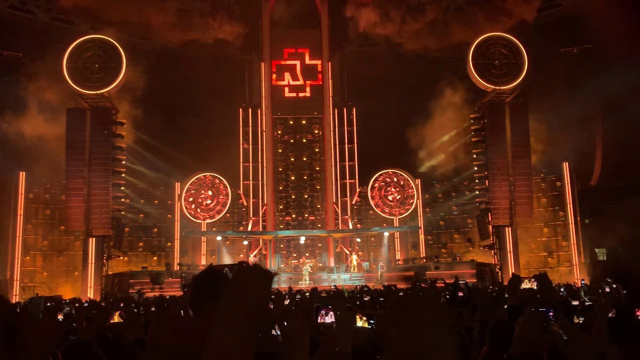 I am living in moscow. Rammstein Live in Moscow 2019. Rammstein Live Moscow.