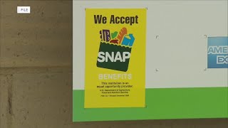 How changing work requirements for SNAP benefits impact Arizonans