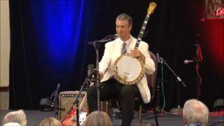 Sean Moyses (The Banjo Man) performing in Cincinatti, USA (part 1 of 2)