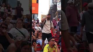 Singing Bollywood Songs in Public (Times Square, NYC) #bollywood #singinginpublic #nyc #india #brown