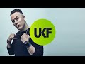 A.M.C - Courier