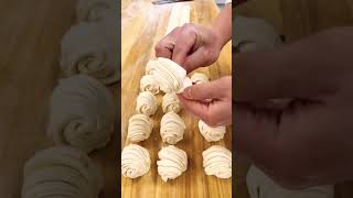 花卷手法来了，你学会了吗！Here comes the Steamed rolls technique. Have you learned it