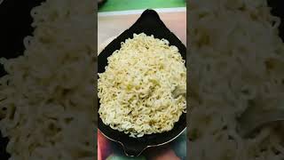 #ASMR FOR YOU | PAYLESS XTRA BIG PANCIT CANTON CHILI-MANSI #shorts #pancitcanton #instantnoodles