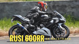 SUPER BIKE NG  RUSI??? Sa Racetrack!