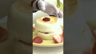 Luxury Strawberry Souffle Pancake│Korean Street Food