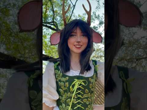 How do you make a reindeer antler headband?