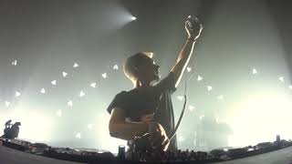 Armin van Buuren & Shapov - Last Dancer live at A State Of Trance 850, Jaarbeurs Utrecht  #ASOT850