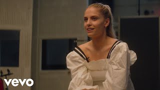 London Grammar - Lord It's A Feeling Orchestral (Amazon Original - Behind the Scenes)