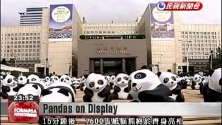 1,600 paper pandas put on display in front of Taipei City Hall