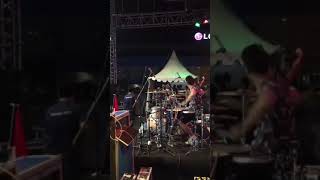 Konser kotak  batam   gilang nr solo drum skil kalahkan rio alief noah    1080p