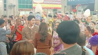 บอสกับซ้อพาทีมงานลำถวายพระเจ้าปู่วัดโกรกกรากสมุทรสาคร #หมอลำใจเกินร้อย  #บอยศิริชัยแอนอรดี