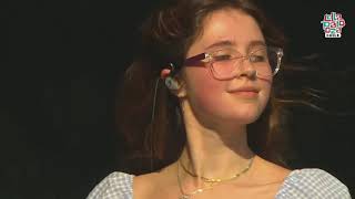 Clairo - Flaming Hot Cheetos (Live) - Lollapalooza Chile 2019