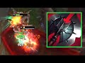 3 People trying to kill Aatrox...