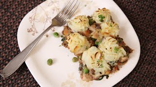 Shepherd's Pie | Vegetarian Pie - Christmas Special Recipe | Ruchi's Kitchen