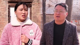 前夫破产找前妻借50万，5年后前夫上门还钱，推开门愣住【小白导演】