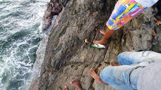 The life we living weekend of rock fishing(Fish on Trinidad rock fishing)