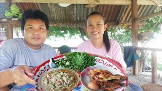 ป่นเห็ดระโงก ปิ้งไก่ กินข้าวเช้า มาๆจ้ำป่นนำกันจ้าแซ๊บๆแซบ👍👍