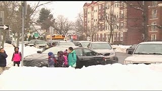 School drop off causing traffic problems in Springfield