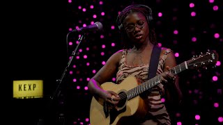 Kara Jackson - pawnshop (Live on KEXP)