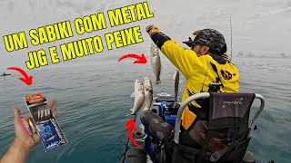 USANDO ESSA DICA PEGUEI MUITO PEIXE NESSA PESCARIA DE CAIAQUE USANDO APENAS SABIKI E UM METAL JIG