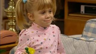 Michelle Vs Jesse Water Fight  [Full house]