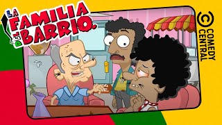 ¡Mi Abuelo y Mi Mejor Amigo Se Están Tirando A Mi Hermana! | La Familia Del Barrio | Comedy Central