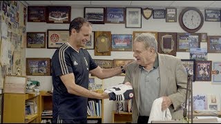 Juventus coach Massimiliano Allegri meets The Pingry School's legendary Coach Bugliari! | #CONTAJUS