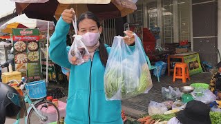 Khmer noodle making, Num banhjok tek brohok.