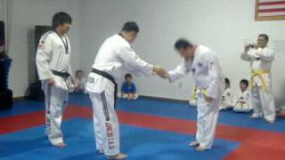 Back kick Jung Do Taekwondo