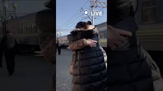 ❤️Дочь встречает своего папу