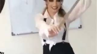 بو ئه و ماموستایه 😍هه مومان قوتابین 😄تخا😁لایک🤓