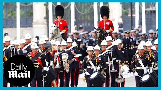 Queen Elizabeth II: Military personnel prepare for Queen's state funeral procession
