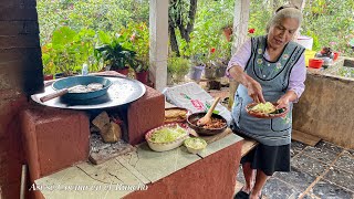 Los Favoritos del Rancho Tlacoyos de Chicharrón Así se Cocina en el Rancho