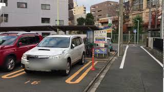 【ニリーン】大秋町１丁目【バイク駐車場】