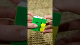 Stay on a Rubik's Cube Cubing #cubing #rubikscube #shorts #viral