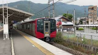 坂城駅に入線するしなの鉄道線