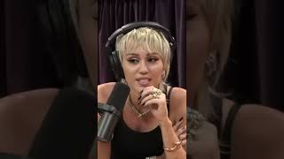 Joe Rogan Hits On Miley Cyrus!