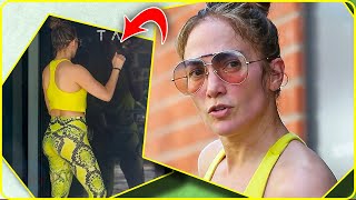 JLO ready for her workout with bright green and yellow leggings, but discovered the door was locked.