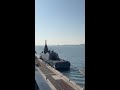 朝の日差しを浴びた、海上自衛隊　護衛艦もがみ、護衛艦くまの　東京国際クルーズターミナル