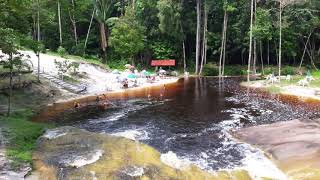 Cachoeira Berro d'água aqui em Presidente Figueiredo